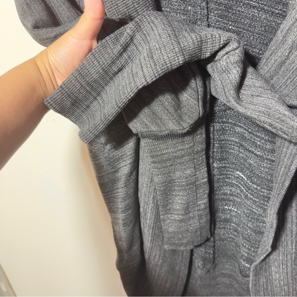 Aritiza Wilfred Diderot Openfront Sweater Gray Women Size S - Picture 6 of 9